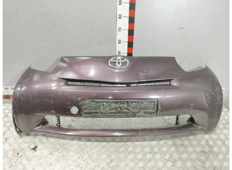 Бампер передний к Toyota iQ, 2008г.
