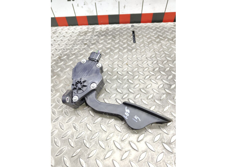 Педаль газа к Toyota iQ, 2008г.