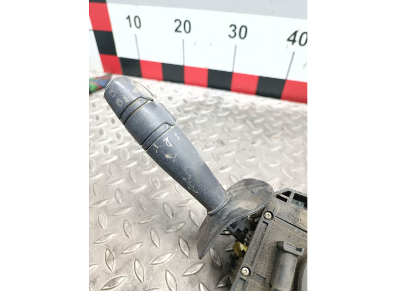 Переключатель подрулевой (стрекоза) к Renault Logan, 2007г.