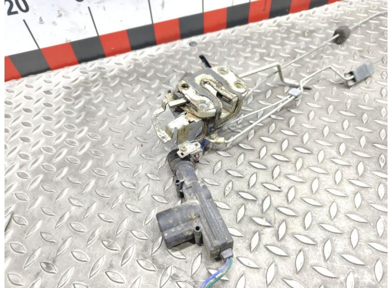 Замок двери передней левой к Замок двери передней левой к Kia Sephia undefined г. Sephia