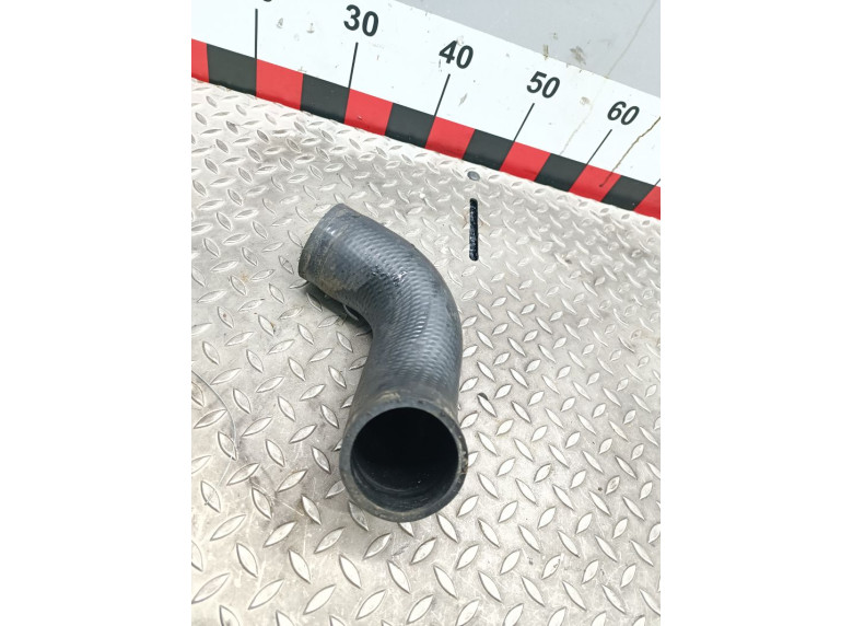 Патрубок интеркулера к Патрубок интеркулера к Volvo V40 undefined г. V40