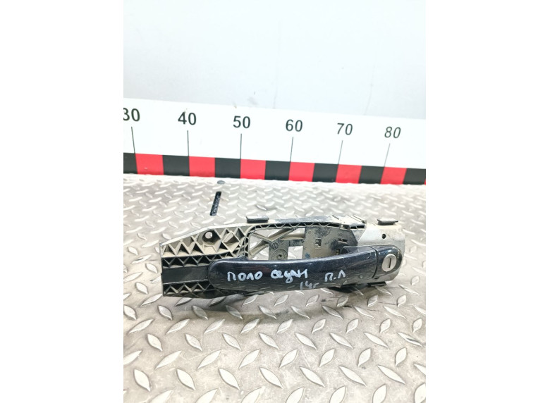 Ручка наружная передняя левая к Volkswagen Polo, 2014г.