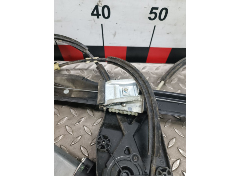 Стеклоподъемник электрический передний левый к Volkswagen Polo, 2014г.