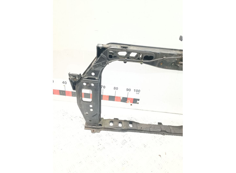 Передняя панель крепления облицовки (телевизор) к Передняя панель крепления облицовки (телевизор) к Kia Rio undefined г. Rio