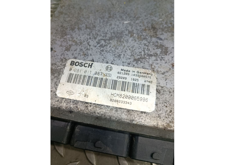 Блок управления двигателем к Блок управления двигателем к Volvo V40 undefined г. V40