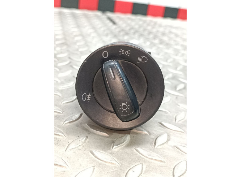 Переключатель света к Volkswagen Polo, 2010г.