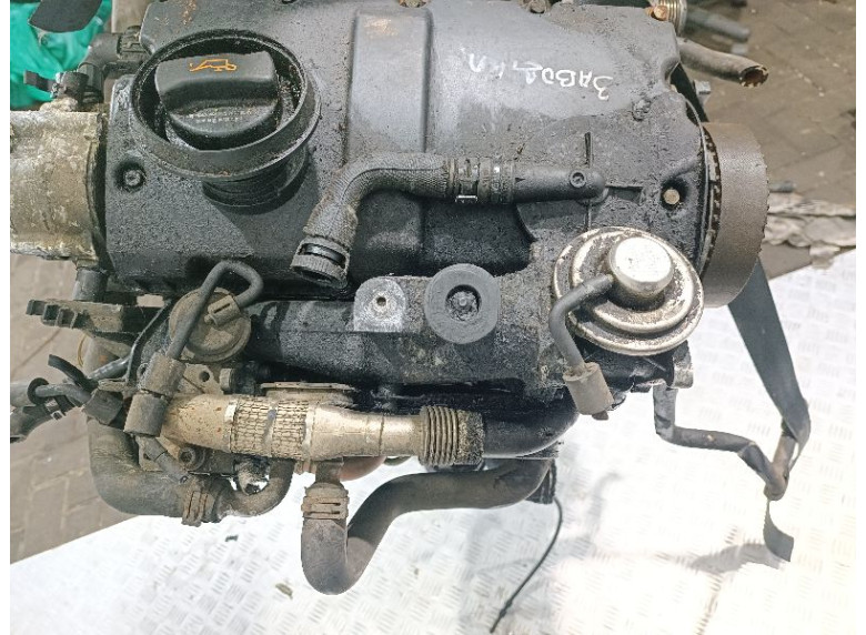 Двигатель к Volkswagen Touran, 2004г.