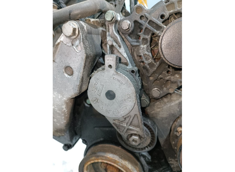 Натяжитель ремня генератора к Audi A3, 2006г.