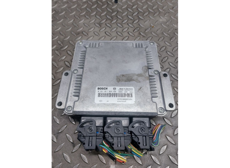 Блок управления двигателем к Volvo V40