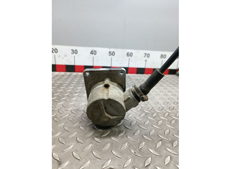 Насос вакуумный к Iveco Daily, 2001г.