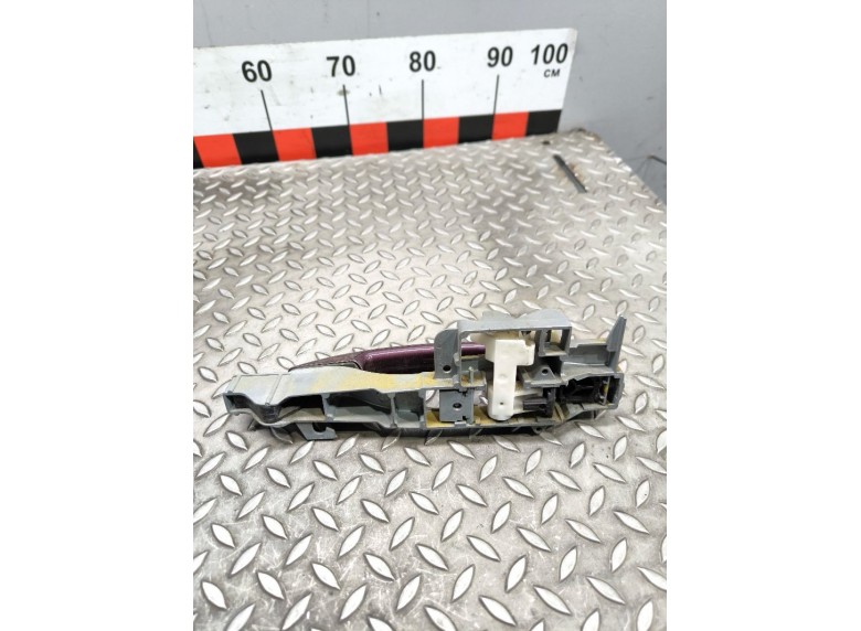 Ручка наружная задняя правая к Ручка наружная задняя правая к Peugeot 407 undefined г. 407