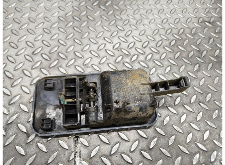 Ручка внутренняя сдвижной двери левой к Iveco Daily, 2001г.