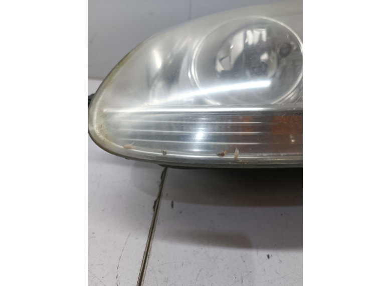 Фара левая к Volkswagen Golf, 2005г.