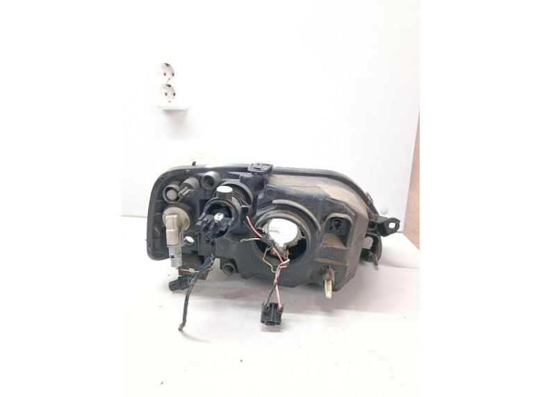 Фара левая к Renault Logan, 2007г.