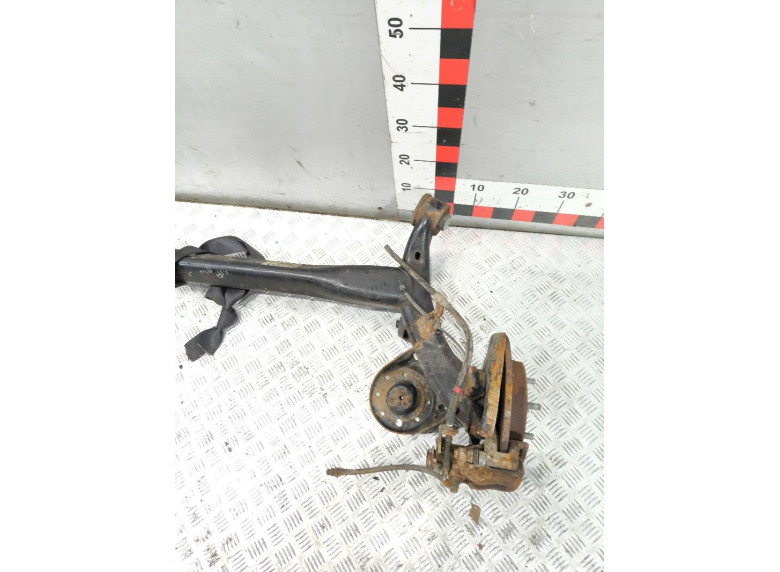 Балка подвески задняя к Балка подвески задняя к Kia Rio undefined г. Rio