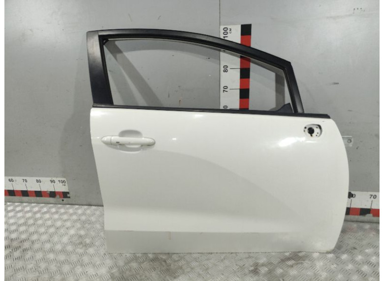 Дверь передняя правая к Kia Rio