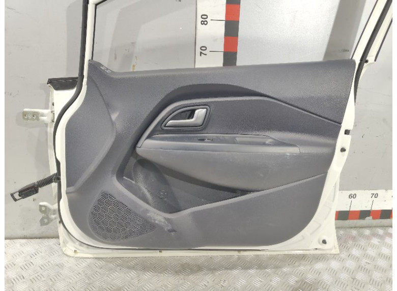 Обшивка двери передней правой (дверная карта) к Обшивка двери передней правой (дверная карта) к Kia Rio undefined г. Rio