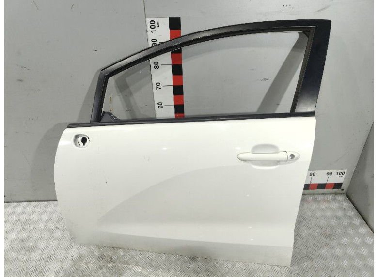 Стеклоподъемник электрический передний левый к Kia Rio, 2015г.