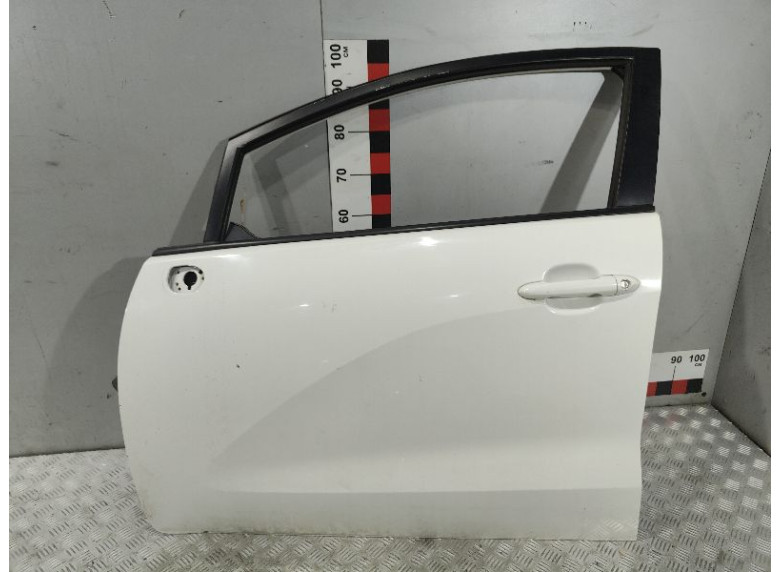Дверь передняя левая к Kia Rio, 2015г.