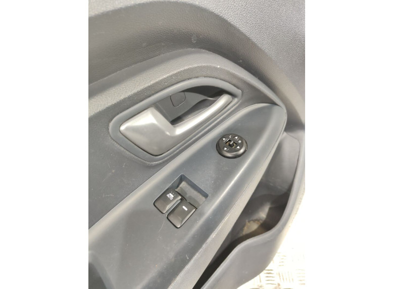 Блок управления стеклоподъемниками к Kia Rio, 2015г.