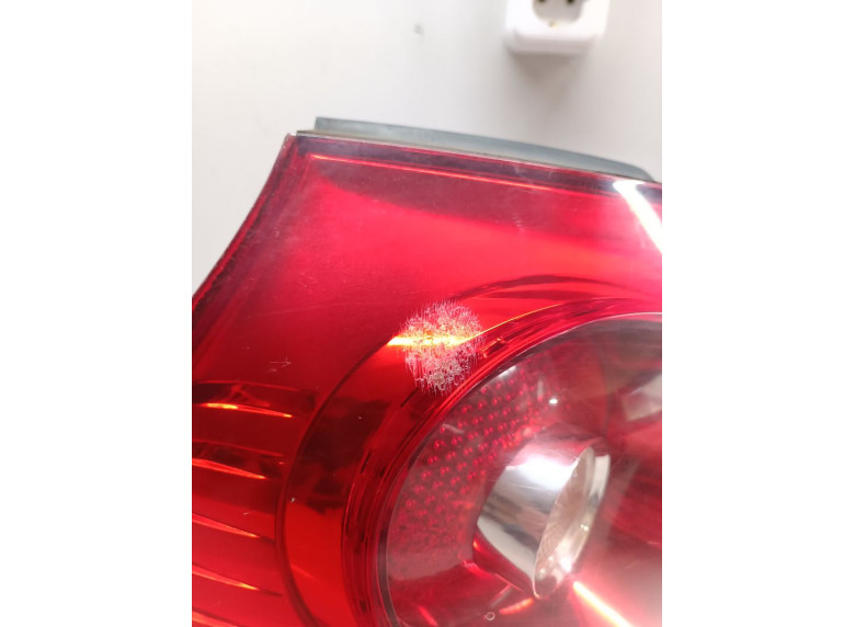 Фонарь задний левый к Volkswagen Golf, 2006г.