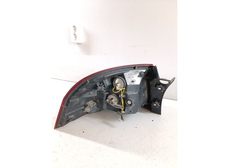 Фонарь задний правый к Фонарь задний правый к Kia Rio undefined г. Rio