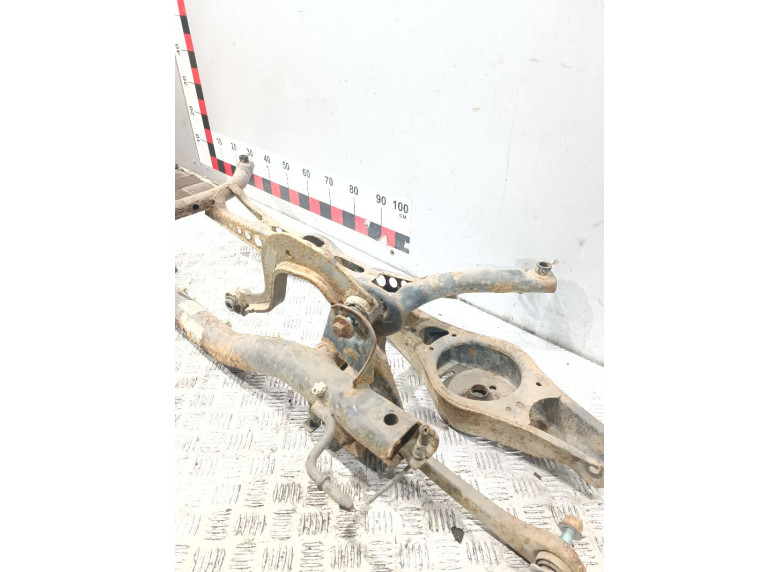 Балка подвески задняя к Volkswagen Golf, 2006г.