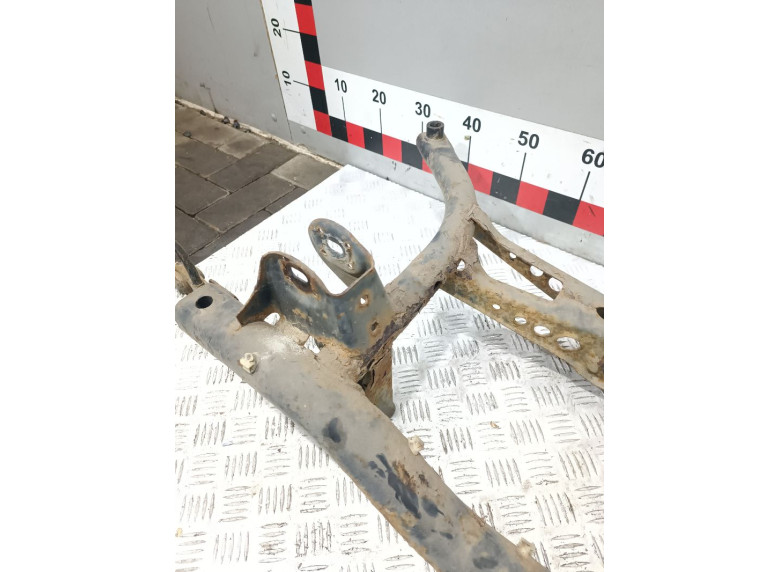 Балка подвески задняя к Volkswagen Golf, 2006г.