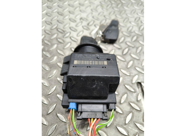 Замок зажигания к Mercedes C W203, 2005г.