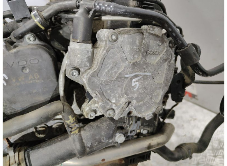 Насос вакуумный к Volkswagen Passat, 2009г.