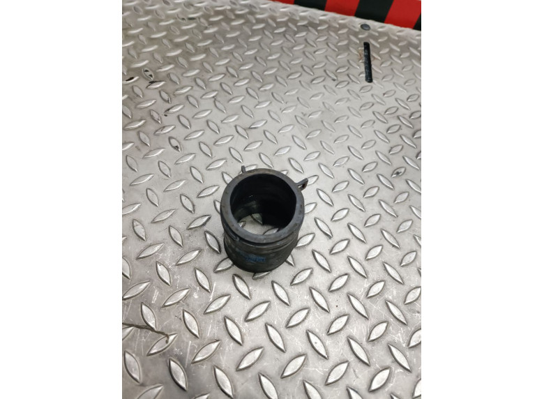 Патрубок интеркулера к Volkswagen Golf, 1995г.