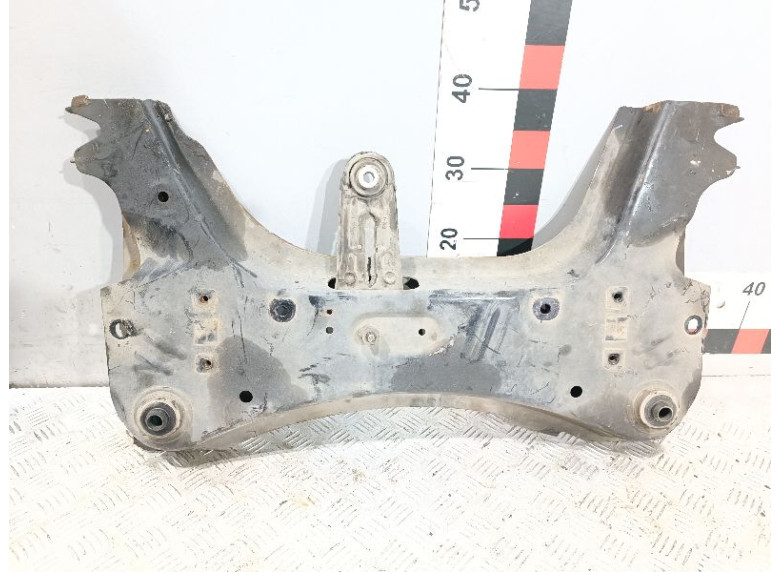 Балка подвески передняя (подрамник) к Nissan NV200