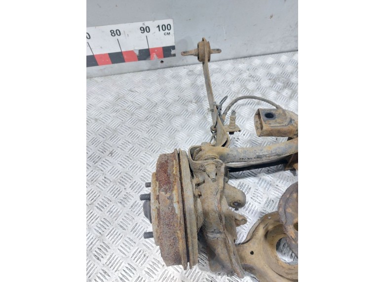 Ступица задняя левая к Ford Focus