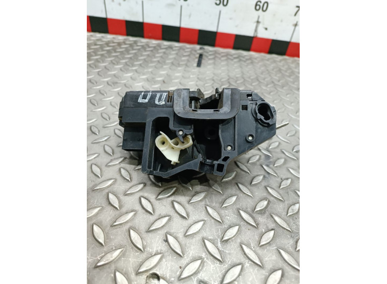 Замок двери передней правой к Geely Emgrand EC7, 2012г.