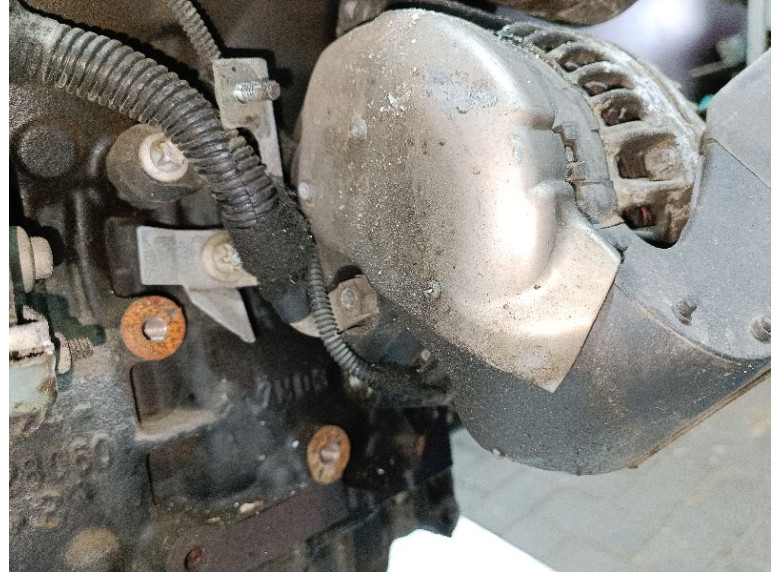 Генератор к Opel Vectra, 2003г.