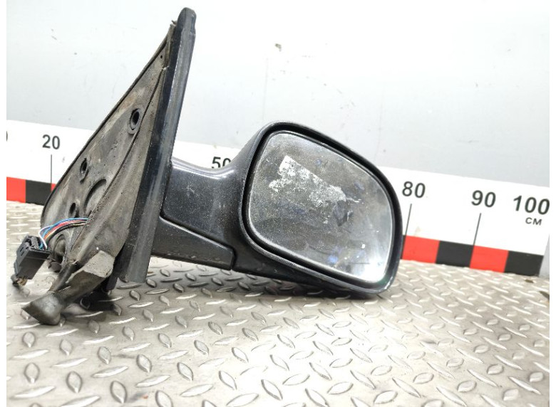 Зеркало наружное правое к Chrysler Voyager, 2004г.