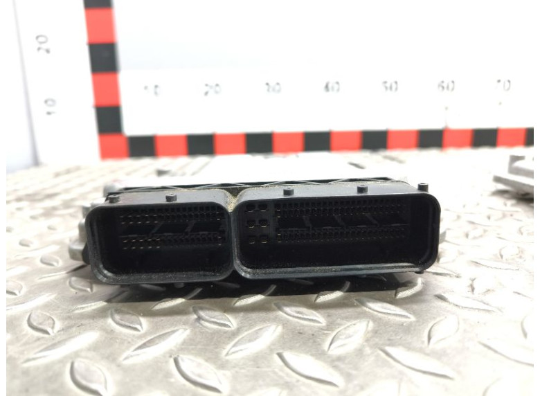 Блок управления двигателем к Opel Corsa, 2010г.