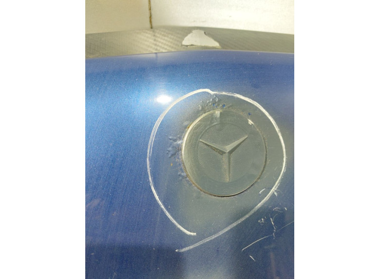 Капот к Mercedes C W203, 2004г.