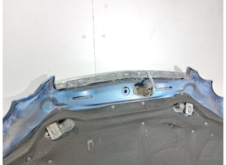 Капот к Mercedes C W203, 2004г.