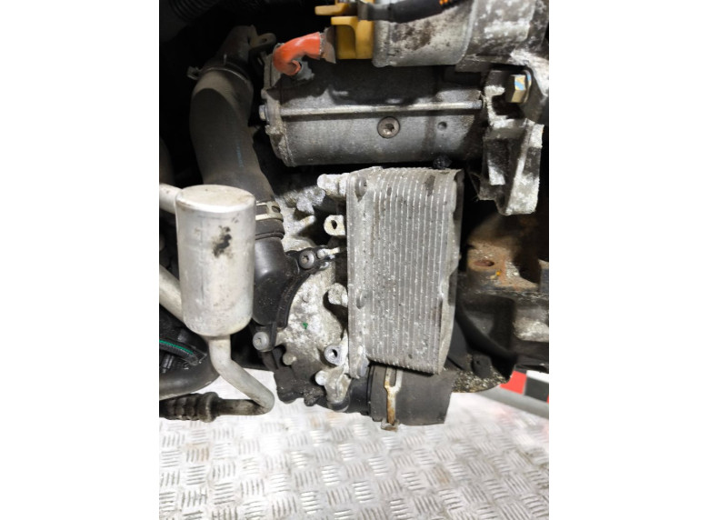 Корпус масляного фильтра к Renault Espace, 2006г.