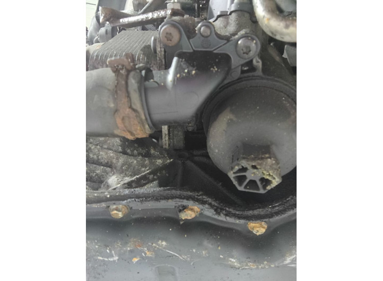 Корпус масляного фильтра к Renault Espace, 2007г.