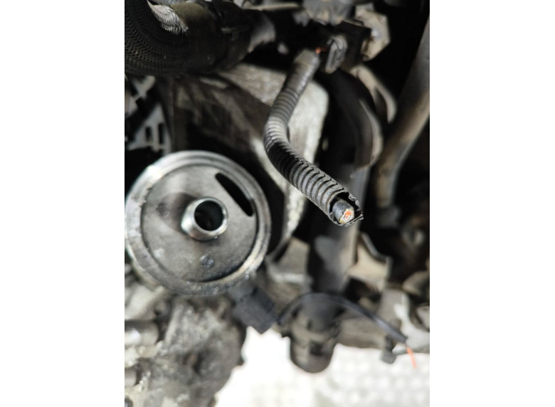 Теплообменник масляного фильтра к Nissan NV200