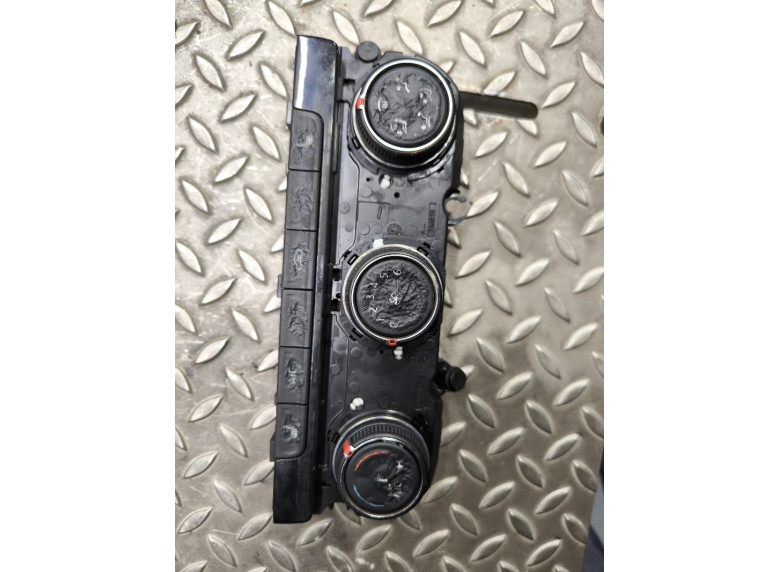 Блок управления печки/климат-контроля к Volkswagen Transporter, 2019г.