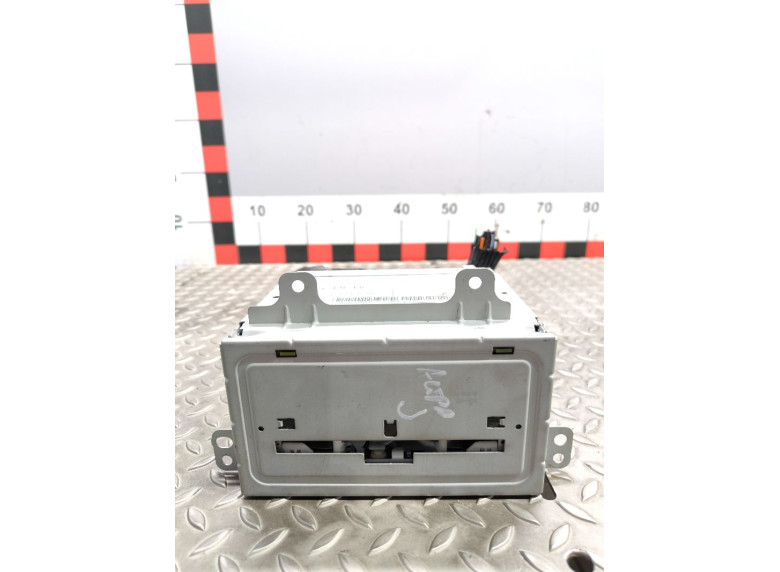 Магнитола к Opel Astra, 2011г.