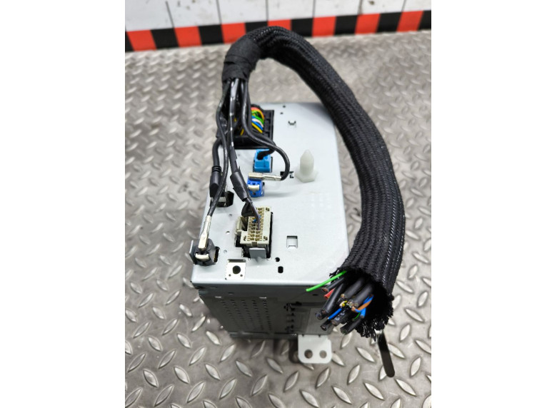 Магнитола к Opel Astra, 2011г.