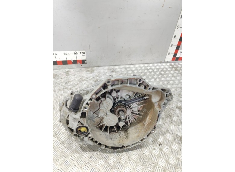 КПП механическая (МКПП) к Renault Master