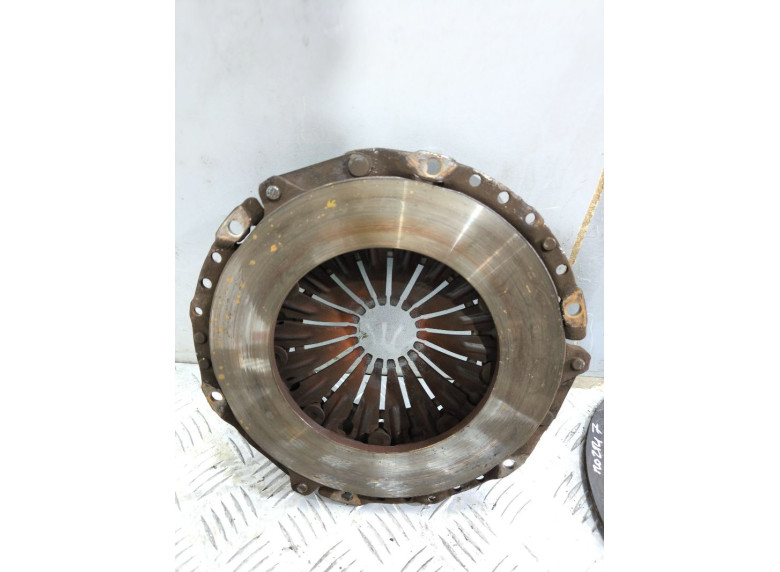 Корзина сцепления к Volkswagen Passat, 1998г.