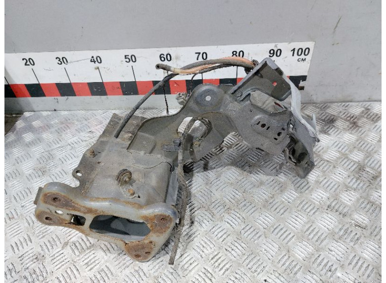 Лонжерон правый к Лонжерон правый к Mazda 5 undefined г. 5