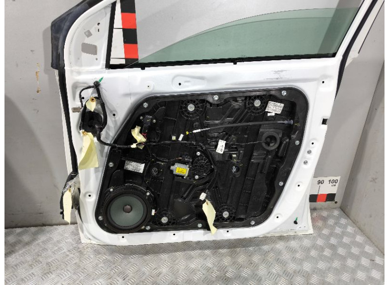Замок двери передней правой к Kia Sportage, 2016г.