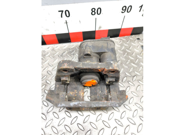 Суппорт задний левый к Суппорт задний левый к Volvo V70 undefined г. V70